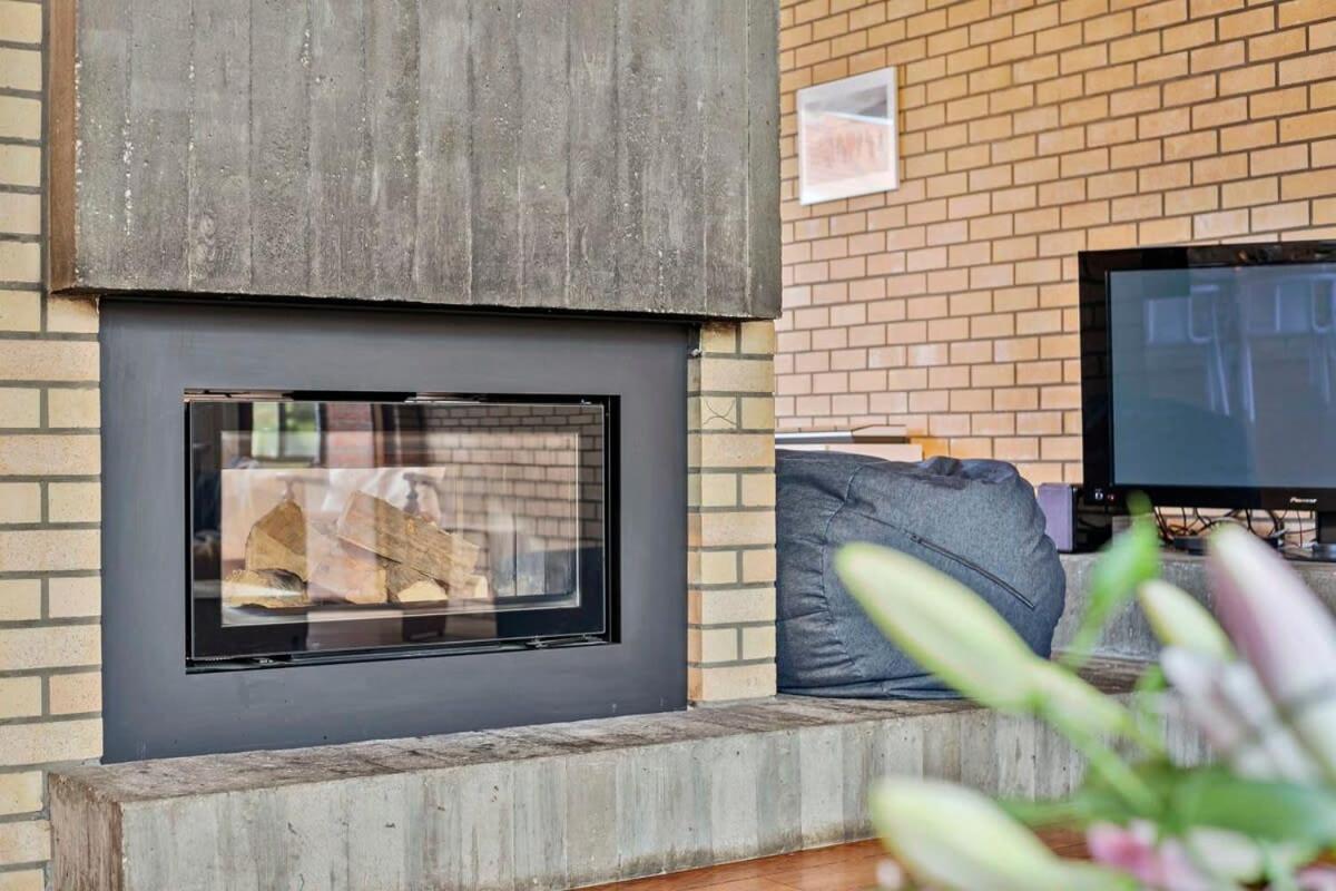 Eighties Modernist Design House With Garden Near The Beach Ostende Extérieur photo